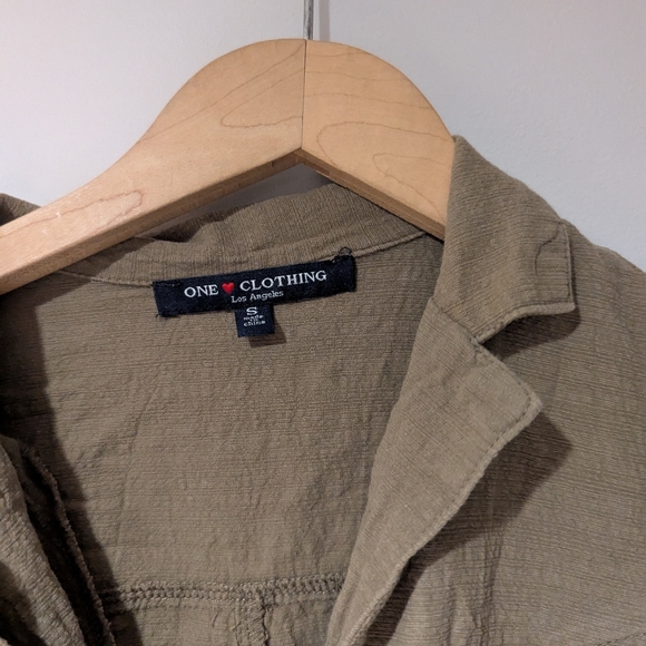 One Love Clothing S - Picture 4 of 4